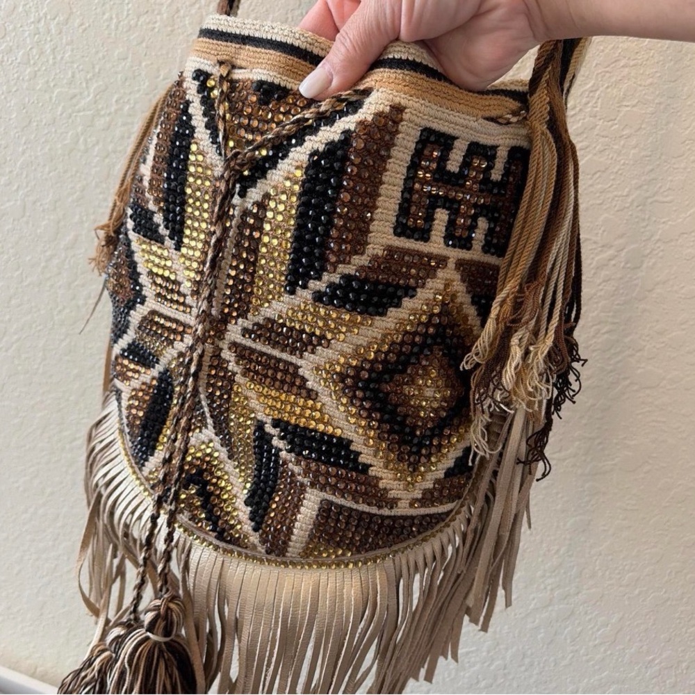 Wayuu Handwoven Fringe Bucket Bag | Boho Festival Crossbody | Handmade Colombia - Picture 3 of 7